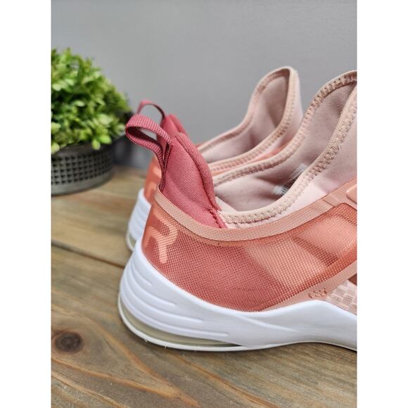 Nike Womens Air Max Bella TR 2 AQ7492-603 Pink Rose Gold Running Shoes Size 9.5 - Picture 2 of 8